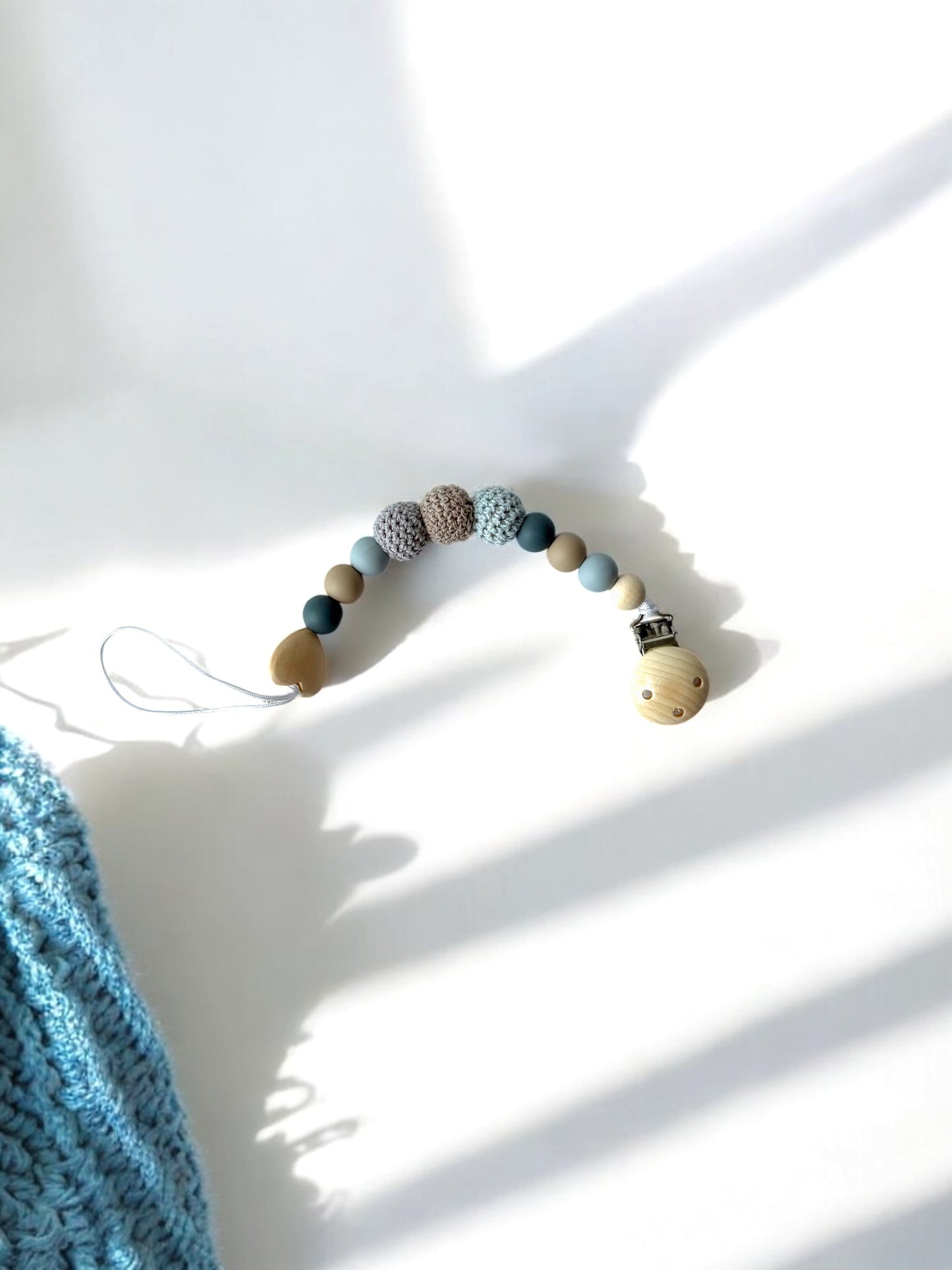 CuddleLoop Soother Clip & Rattle ( Powder Blue )